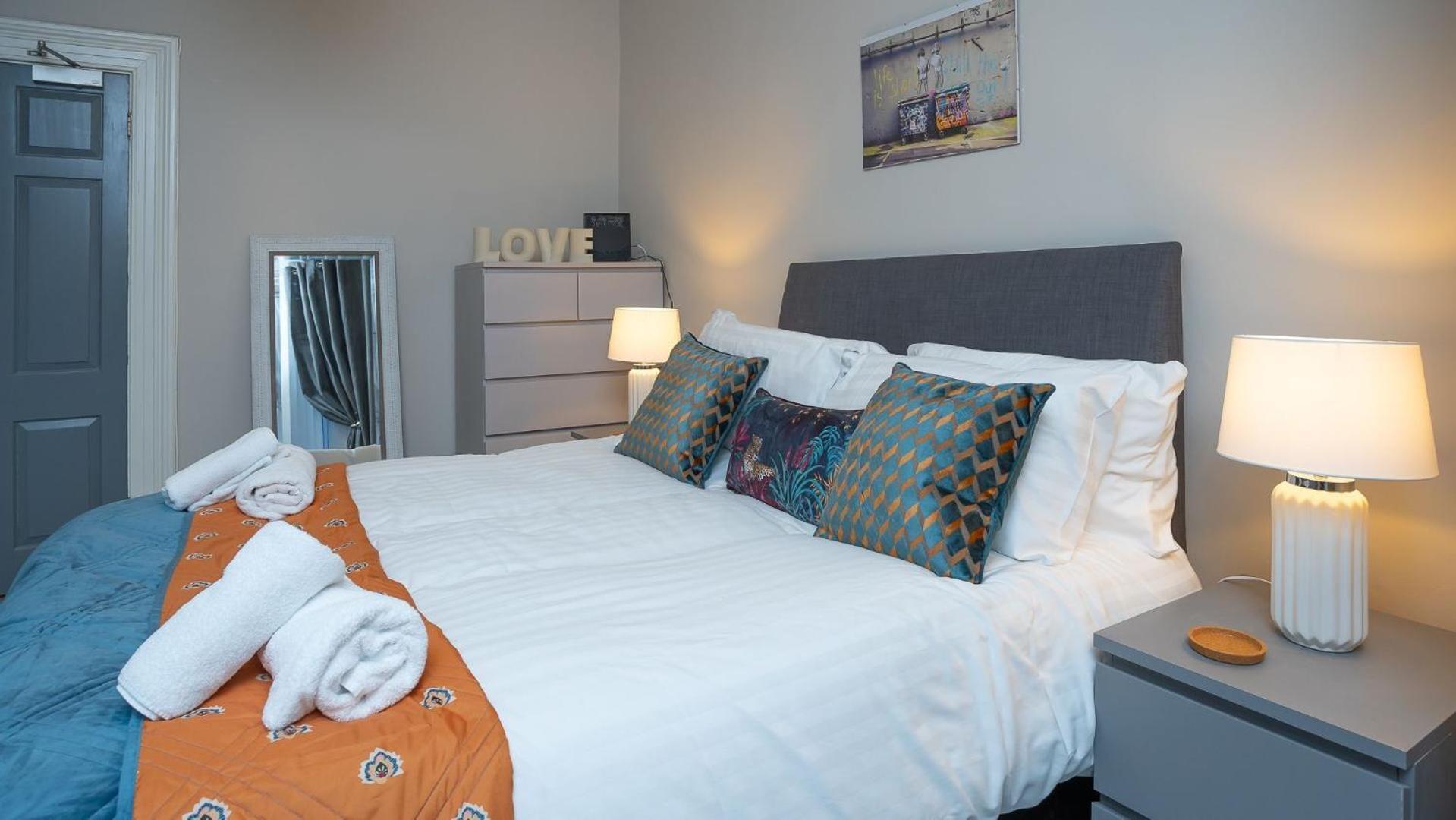 Apartment 1 Bdr At Queens Uni By Breaks Belfast